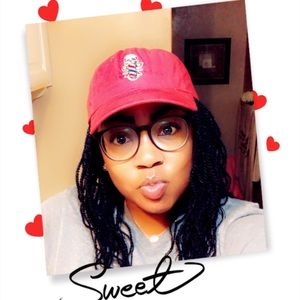 Meet your Posher, Candace